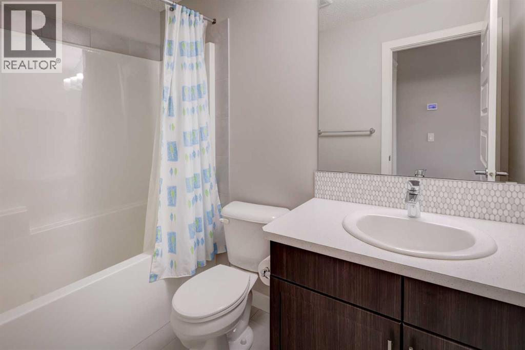 Single Family House for Sale in  RED EMBERS Manor NE Redstone Calgary 