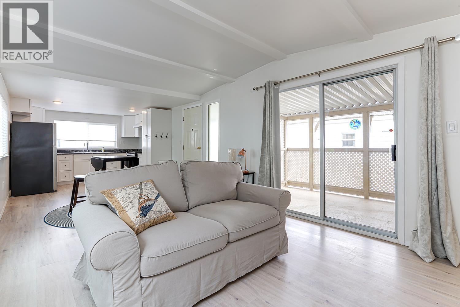 19636 PINETREE LANE, Pitt Meadows