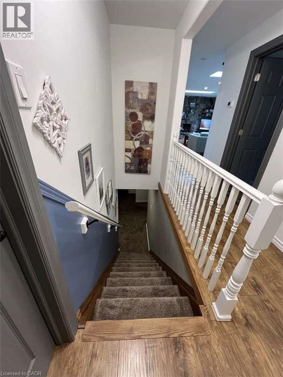 915 GOVERNORS ROAD - 36