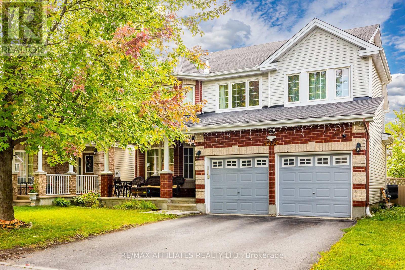 Spacious and beautifully maintained 5-bedroom