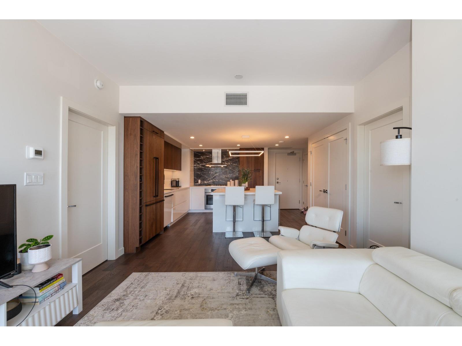 707 1526 FINLAY STREET, White Rock