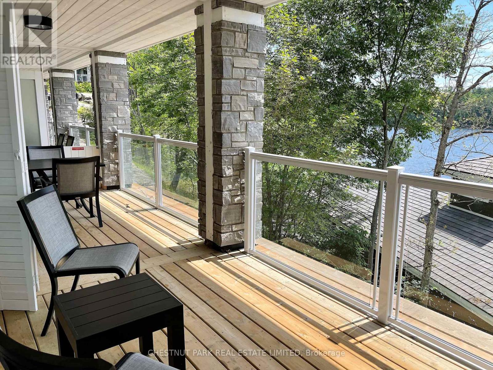 #4 1869 MUSKOKA DISTRICT ROAD 118 WEST - 21