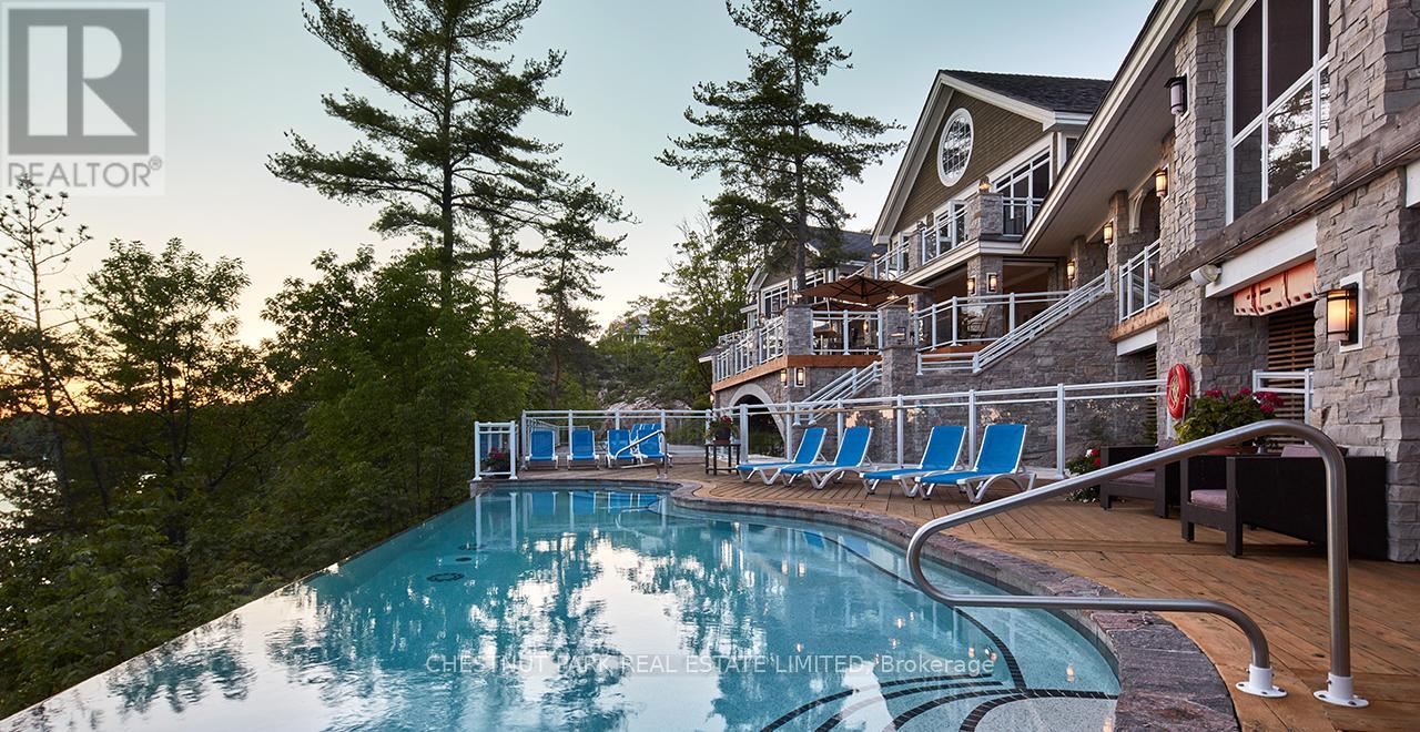 #4 1869 MUSKOKA DISTRICT ROAD 118 WEST - 3