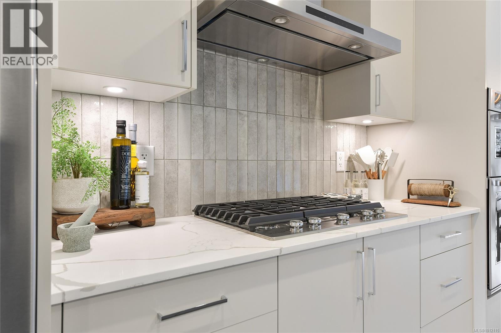 104 2950 Constellation Ave, Langford