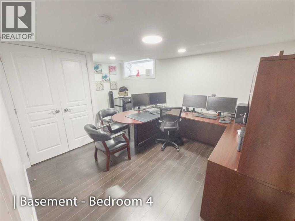 Single Family House for Sale in  Redstone Park NE Redstone Calgary 