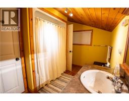 1102 Front Road Unit# 204, St  Williams, ON N0E1P0 Photo 19