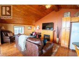 Kitchen - 1102 Front Road Unit# 204, St  Williams, ON N0E1P0 Photo 6