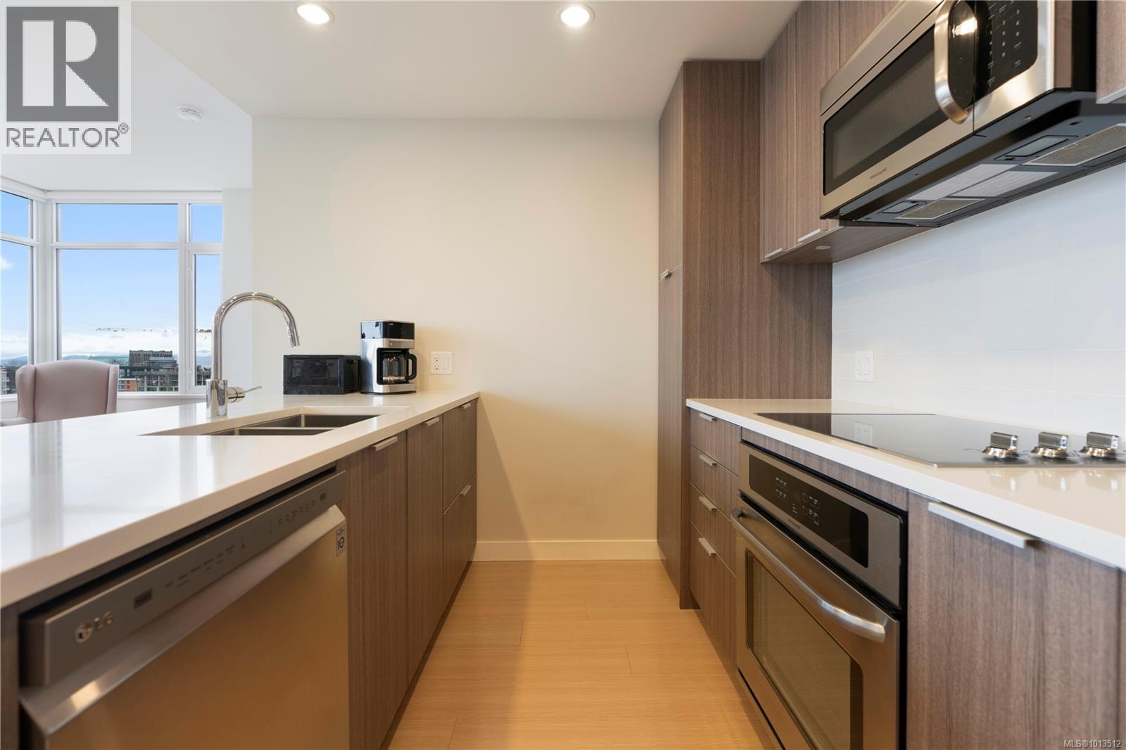 1404 728 Yates Street, Victoria