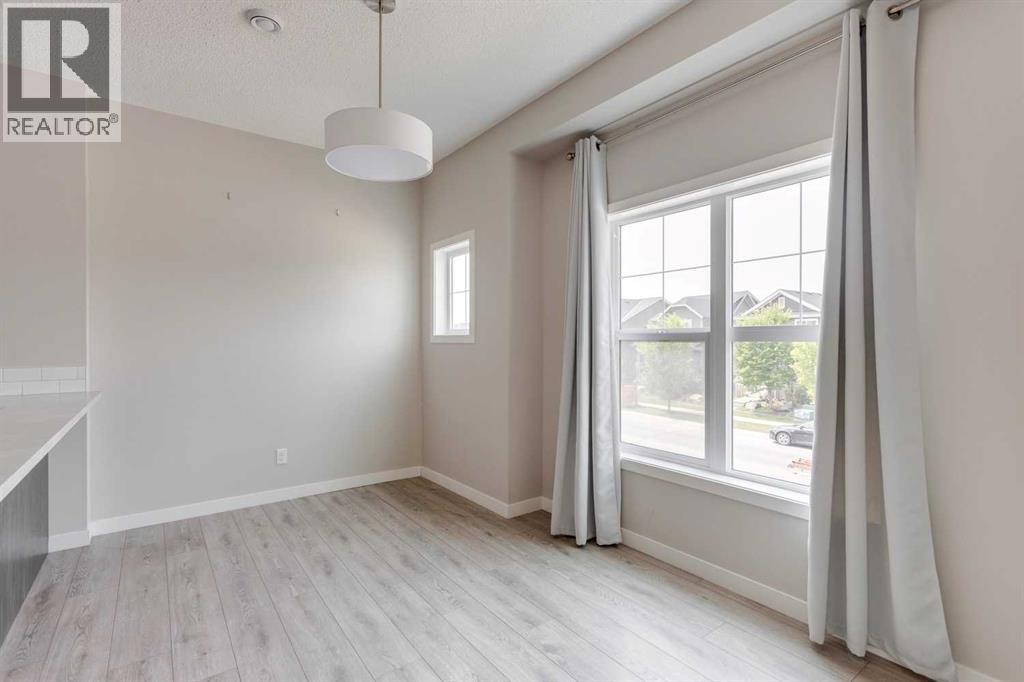 250 Fireside View, Cochrane