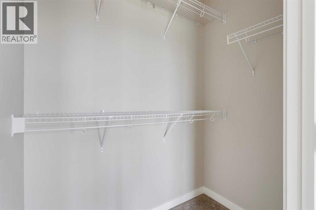 250 Fireside View, Cochrane