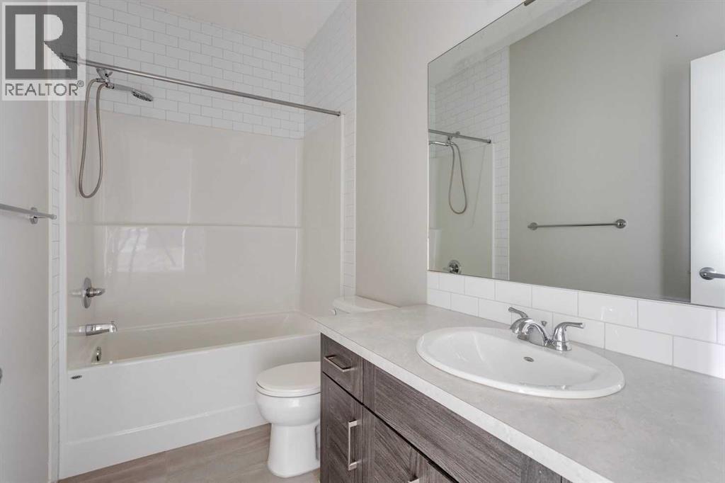 250 Fireside View, Cochrane