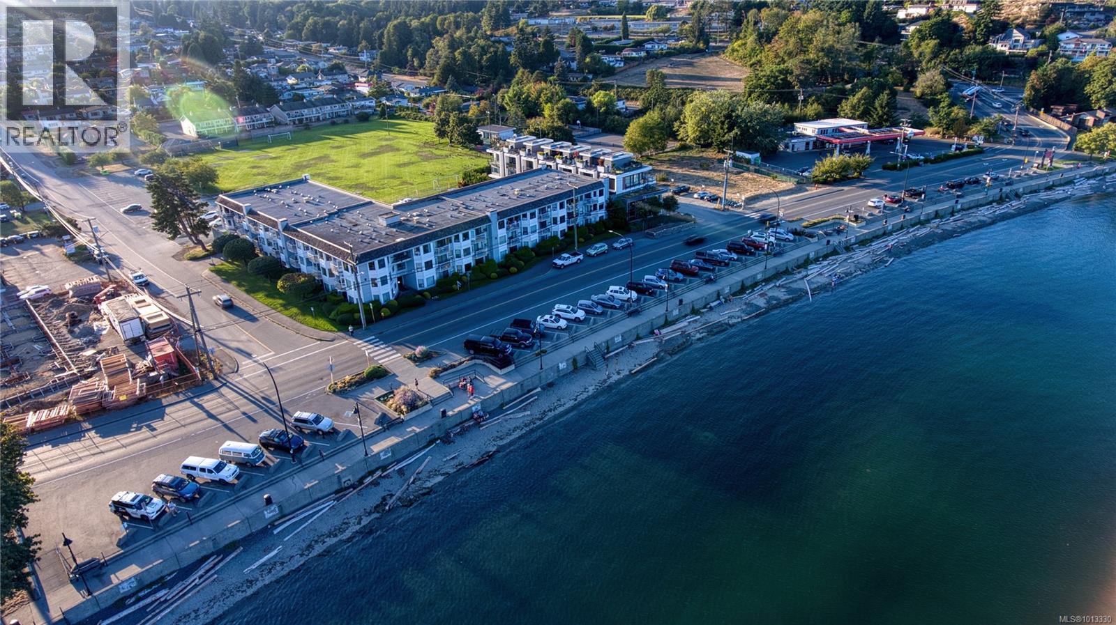 308 2815 Departure Bay Rd, Nanaimo
