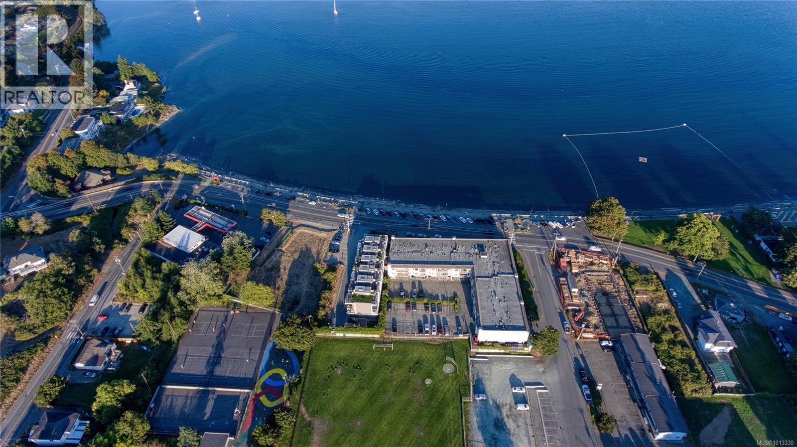 308 2815 Departure Bay Rd, Nanaimo