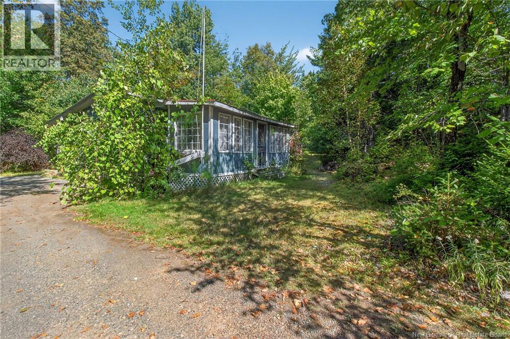 255 Niagara Road - 12