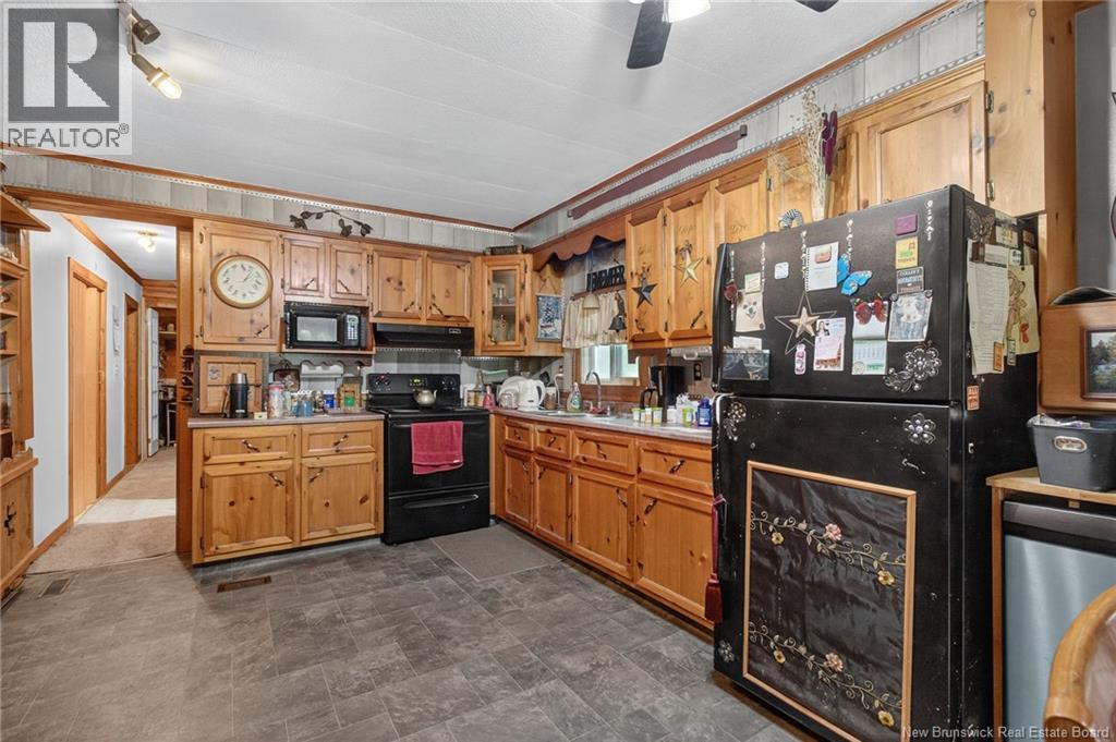 255 Niagara Road - 16
