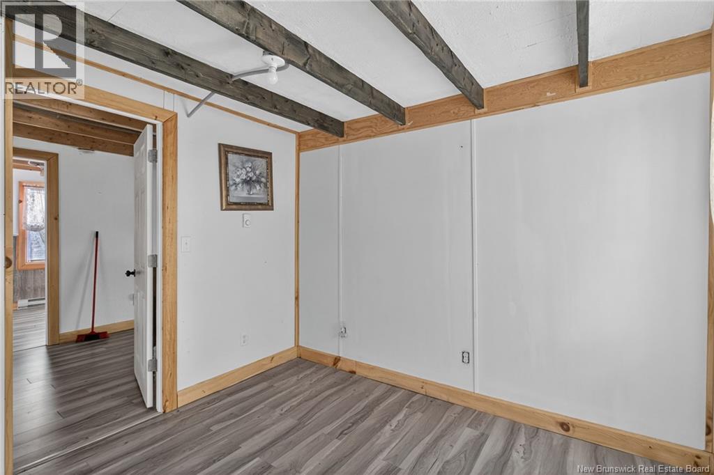 255 Niagara Road - 28