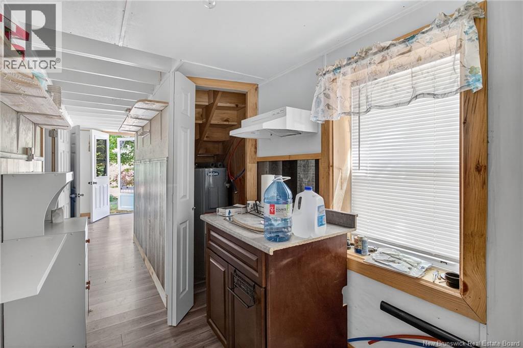 255 Niagara Road - 33