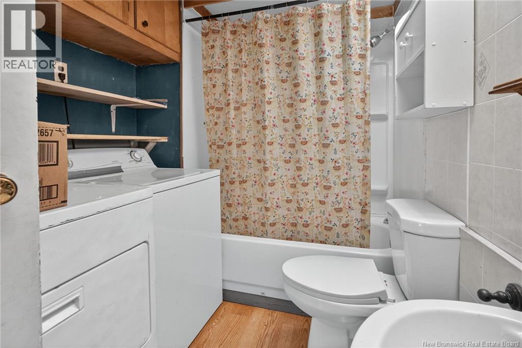 255 Niagara Road - 37