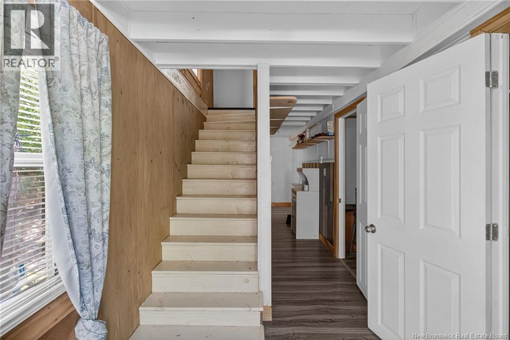 255 Niagara Road - 40