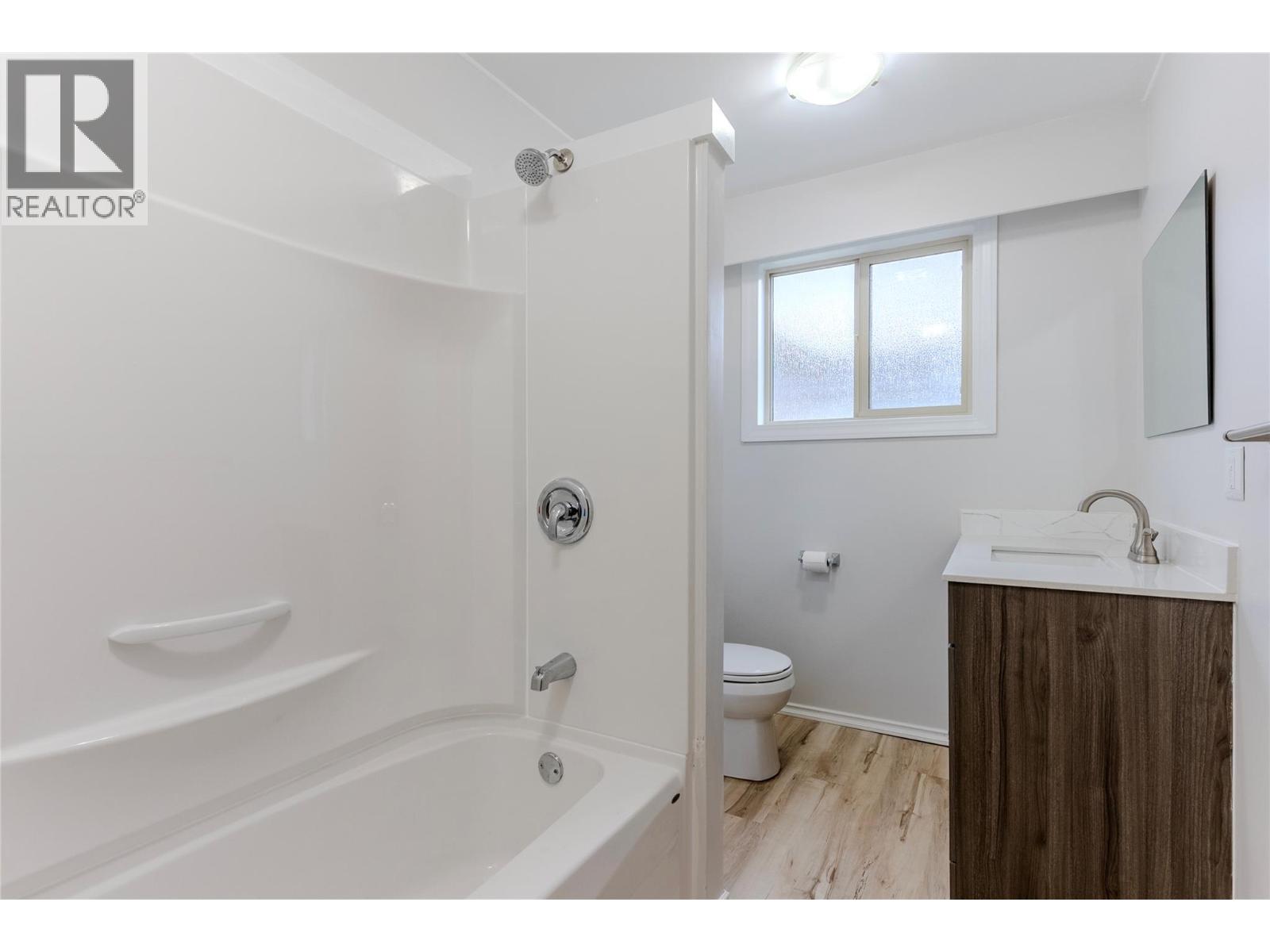 702 Brink Street, Ashcroft