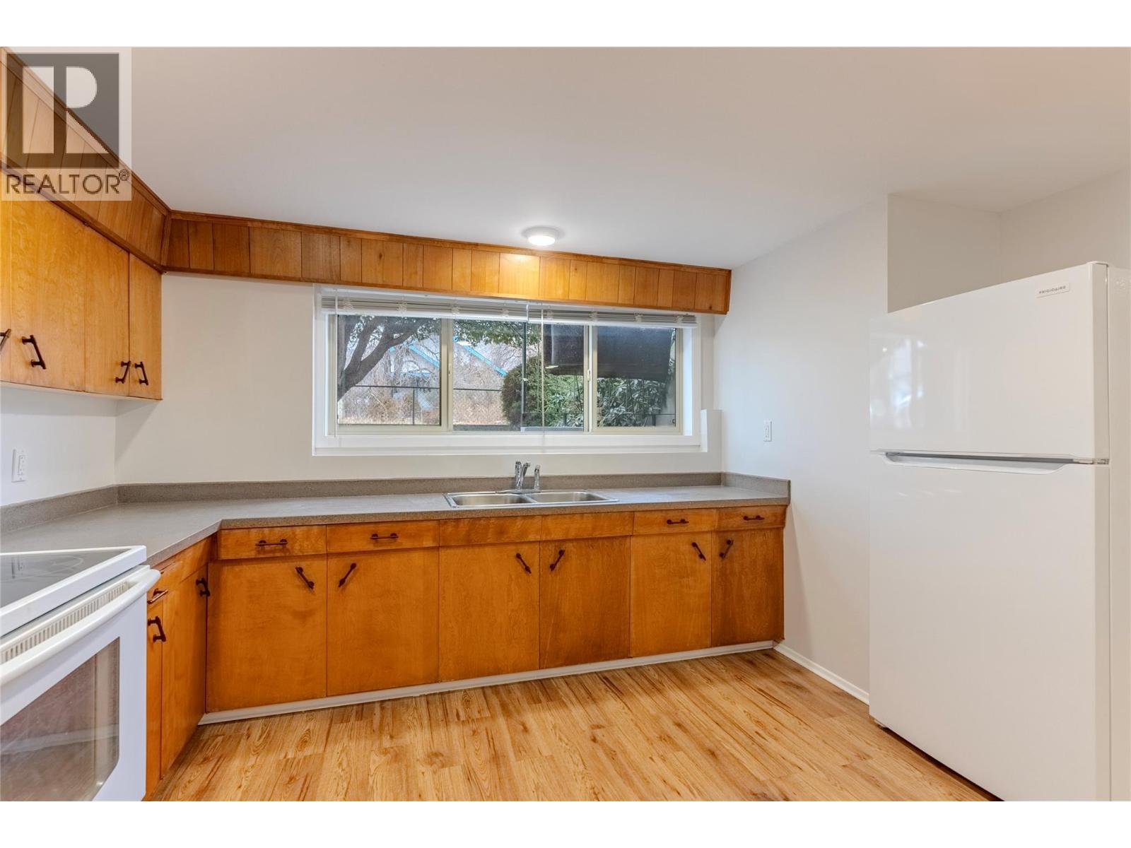 702 Brink Street, Ashcroft