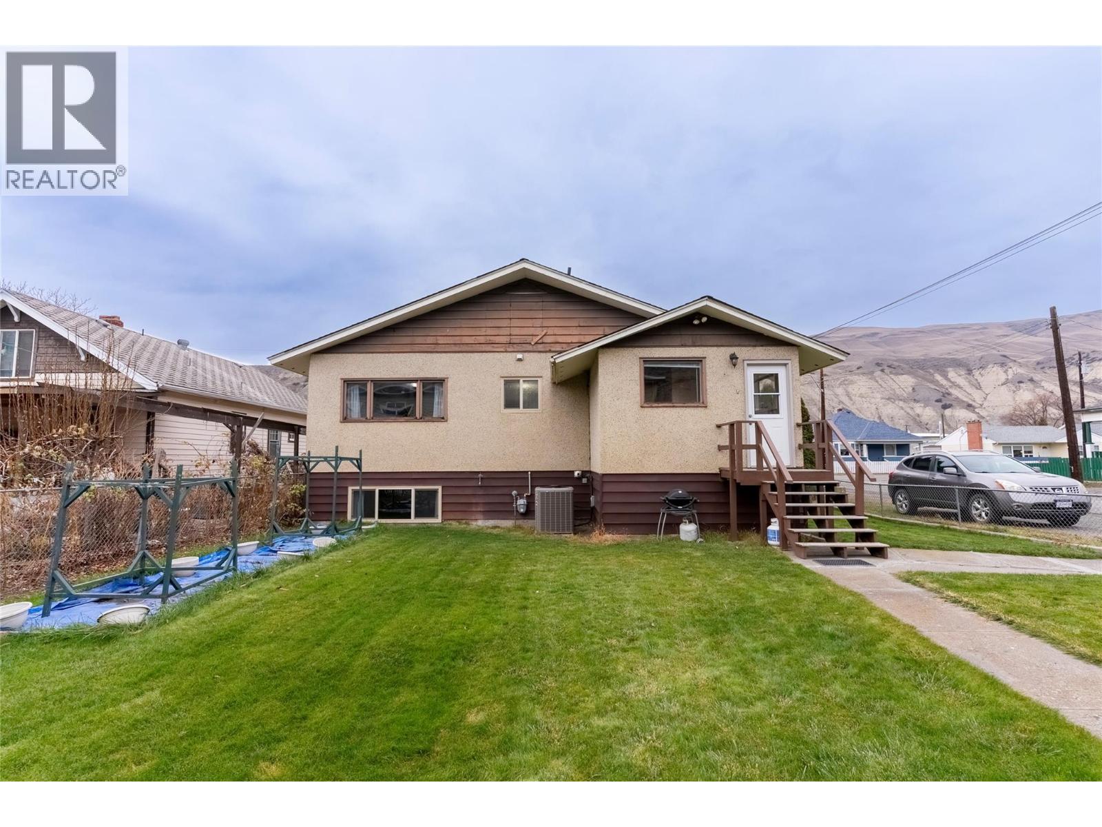 702 Brink Street, Ashcroft
