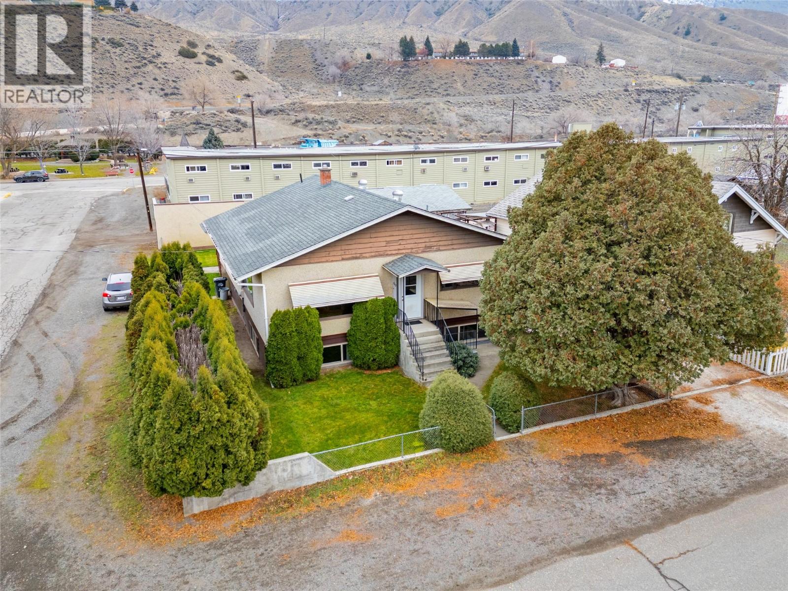 702 Brink Street, Ashcroft