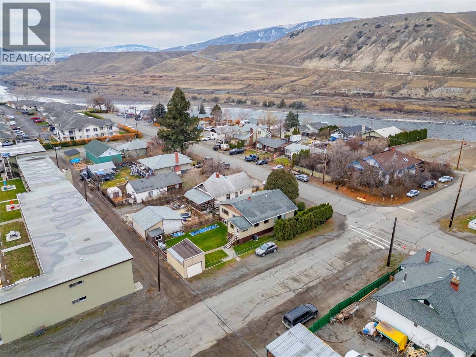 702 Brink Street, Ashcroft