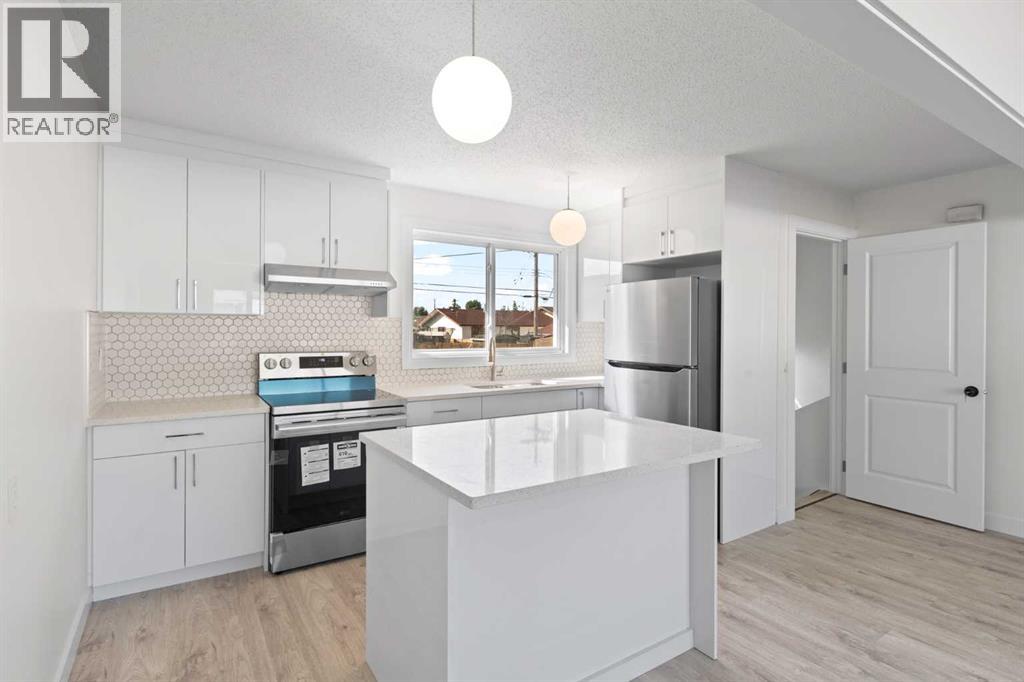 Single Family House Bungalow for Sale in   Avenue SE Penbrooke Meadows Calgary 