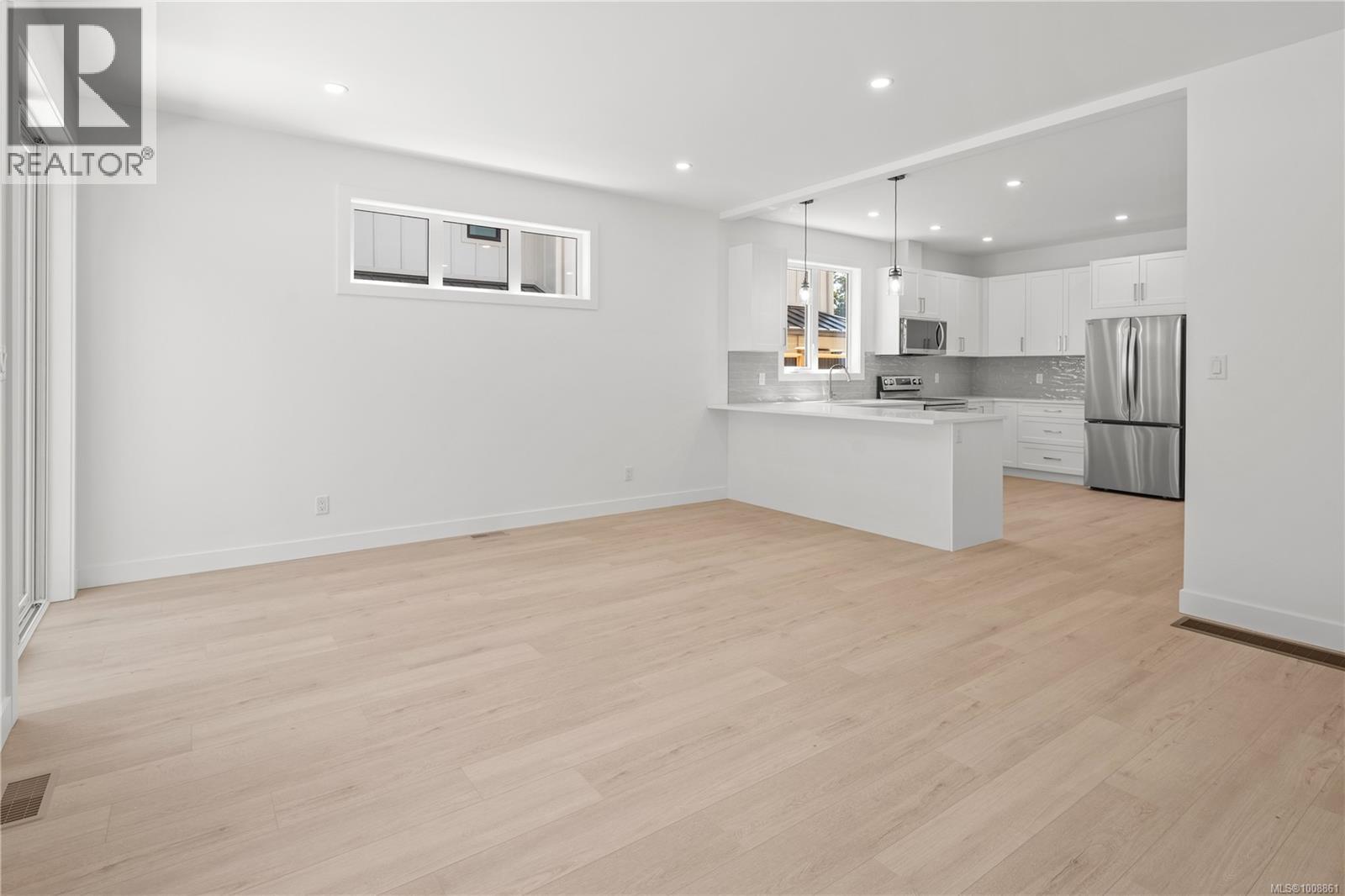 B 568 Kay Street, Saanich