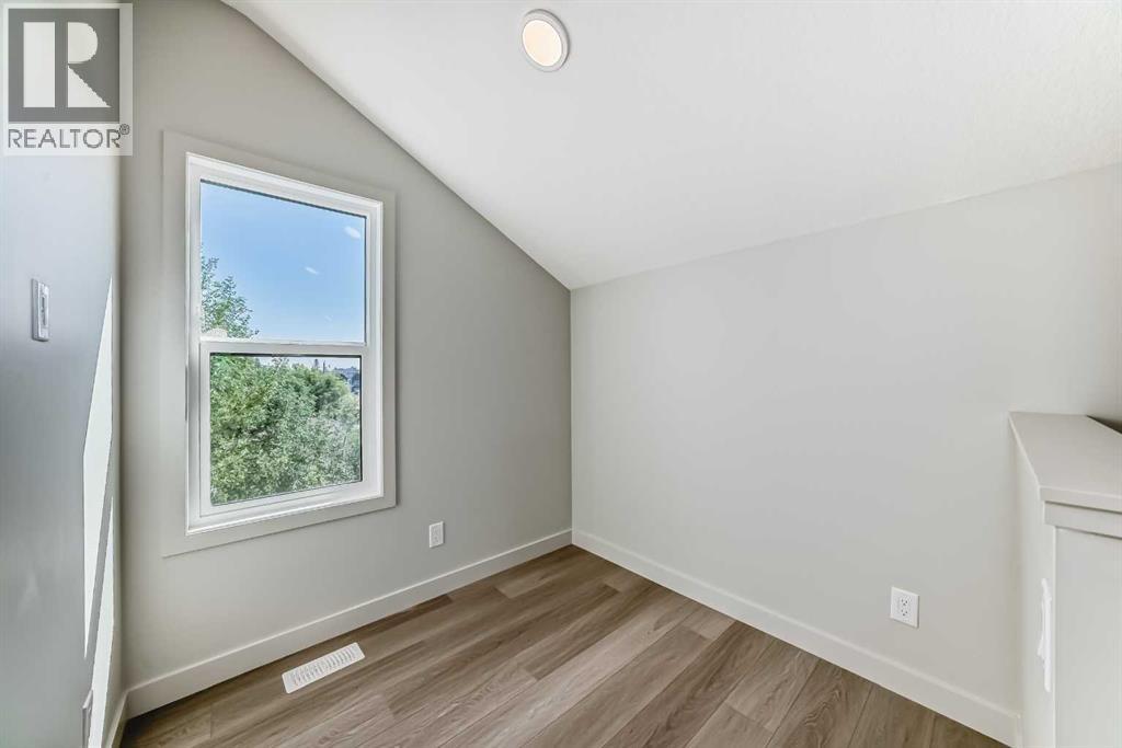 Single Family House for Sale in   Street SW Windsor Park Calgary 