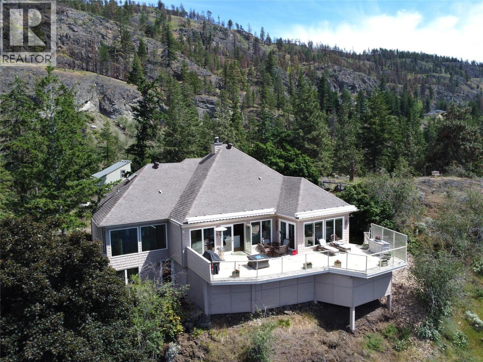  1116 Lynn Court, Kelowna