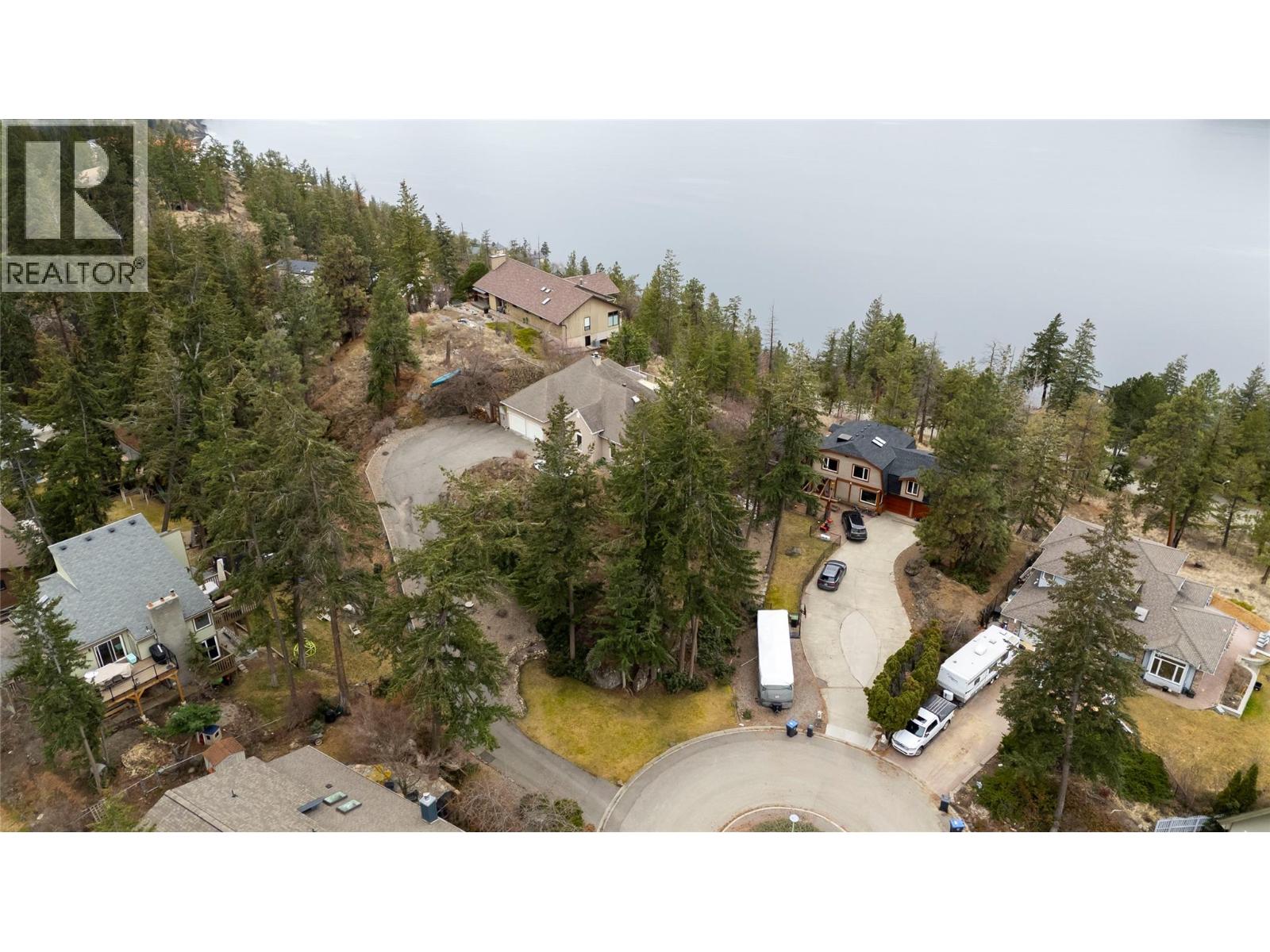  1116 Lynn Court, Kelowna