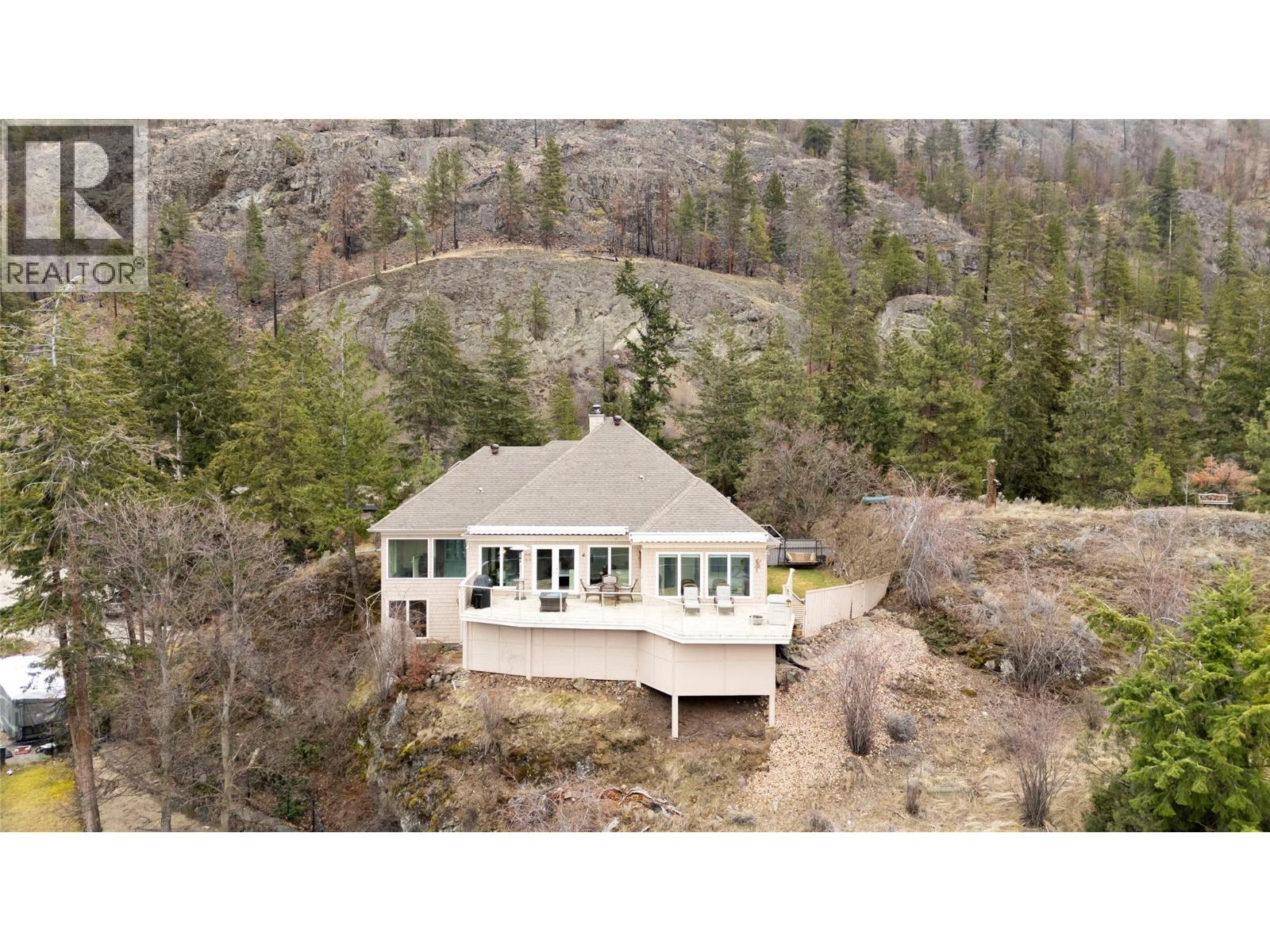  1116 Lynn Court, Kelowna