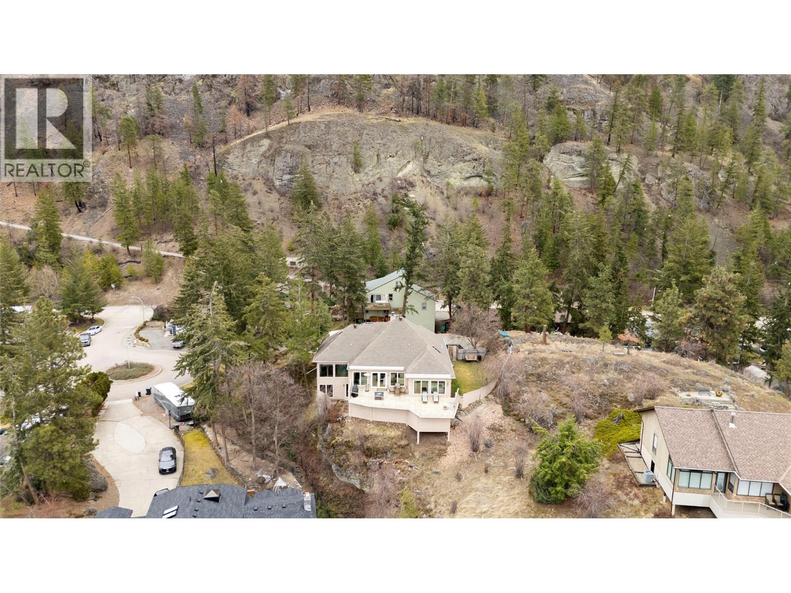  1116 Lynn Court, Kelowna