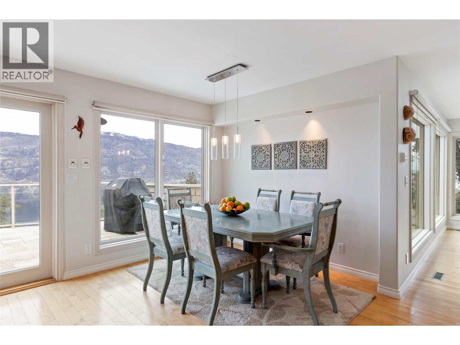  1116 Lynn Court, Kelowna