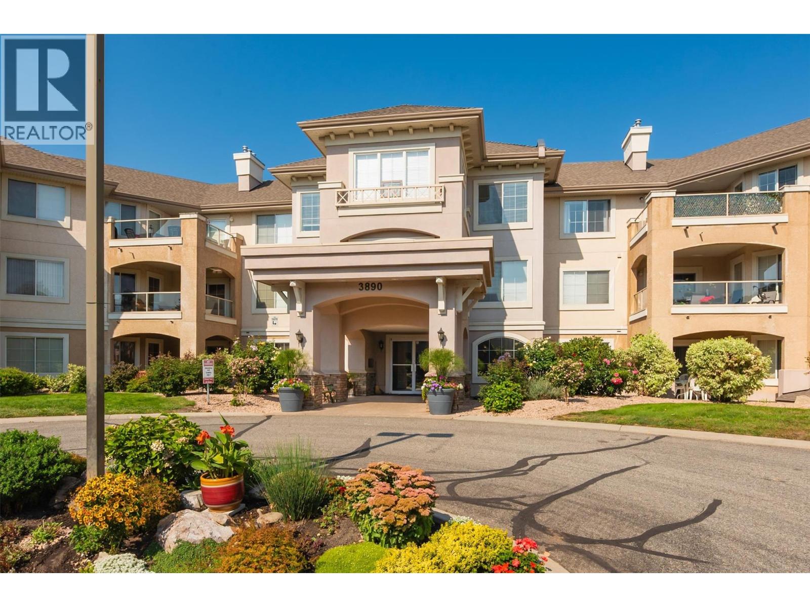 #204-3890 Brown Road, West Kelowna