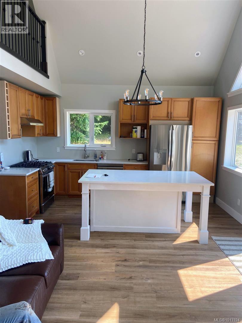 SL94 313 Evergreen Lane, Sidney Island