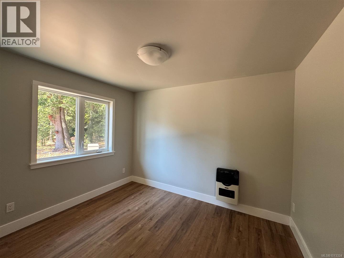 #SL94 313 Evergreen Lane - 17