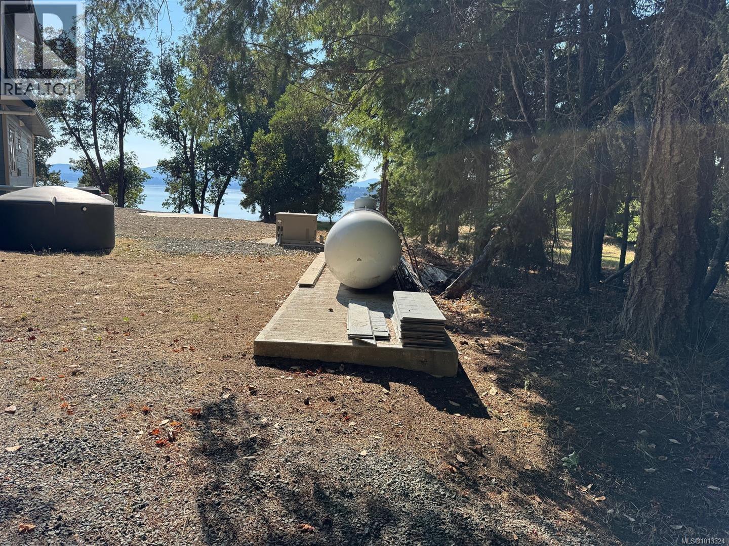 #SL94 313 Evergreen Lane - 52