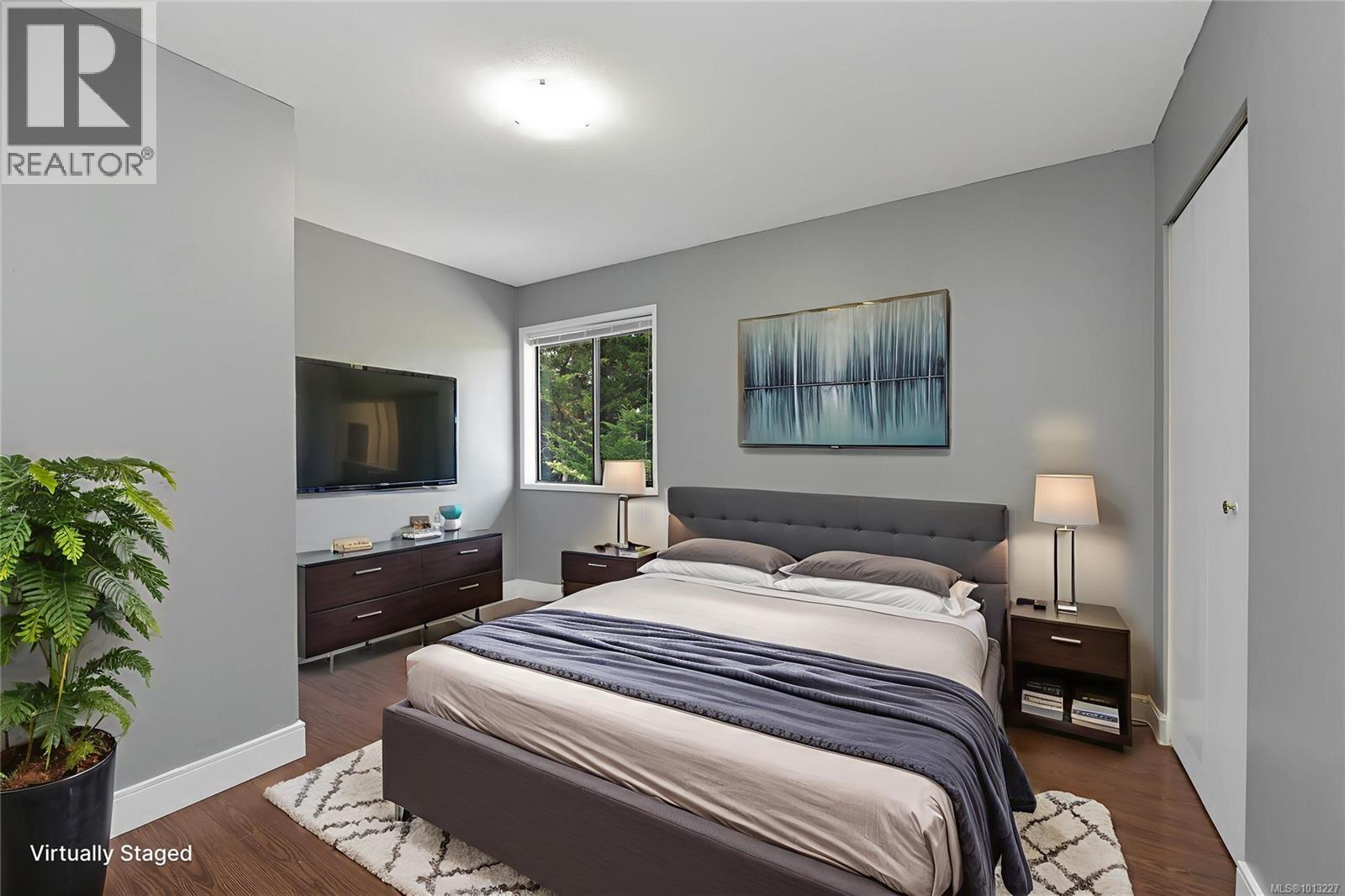  7037 WALLACE Drive, Central Saanich