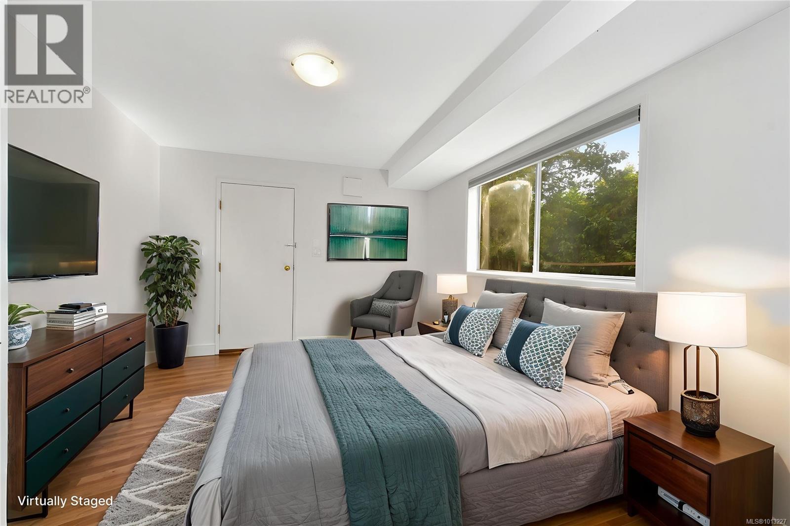  7037 WALLACE Drive, Central Saanich