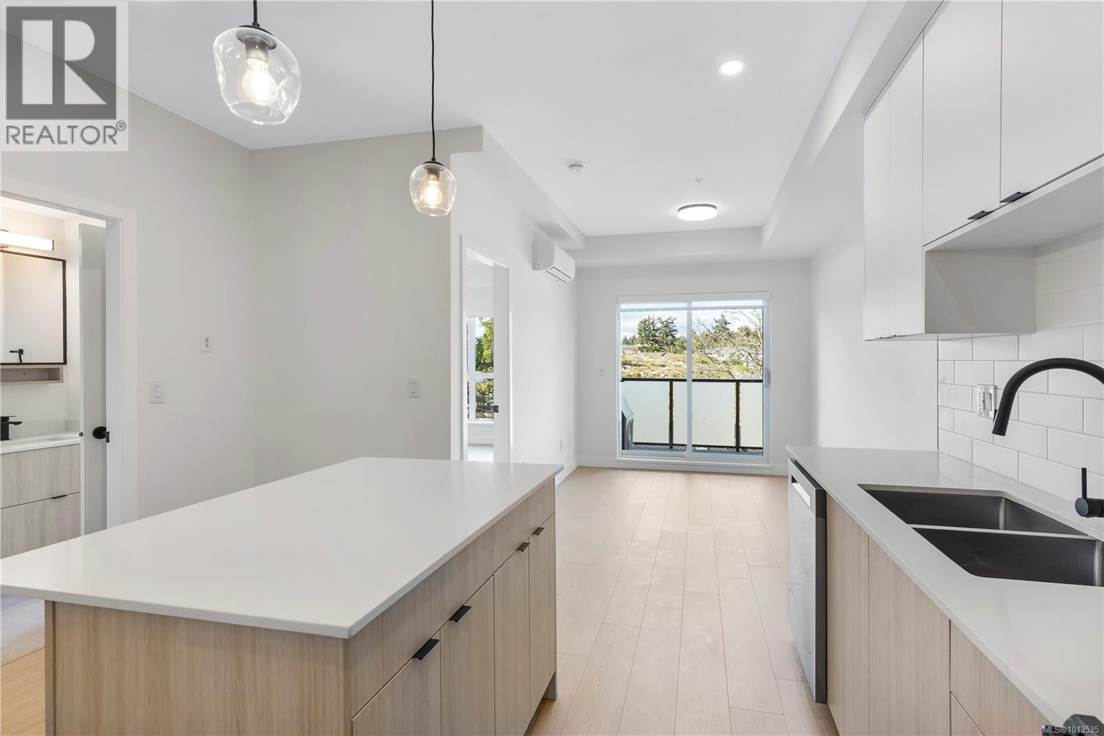433 2629 Millstream Road, Langford