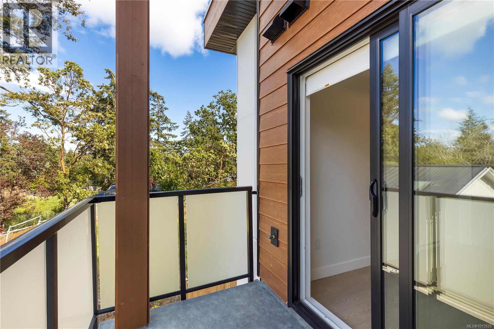433 2629 Millstream Road, Langford