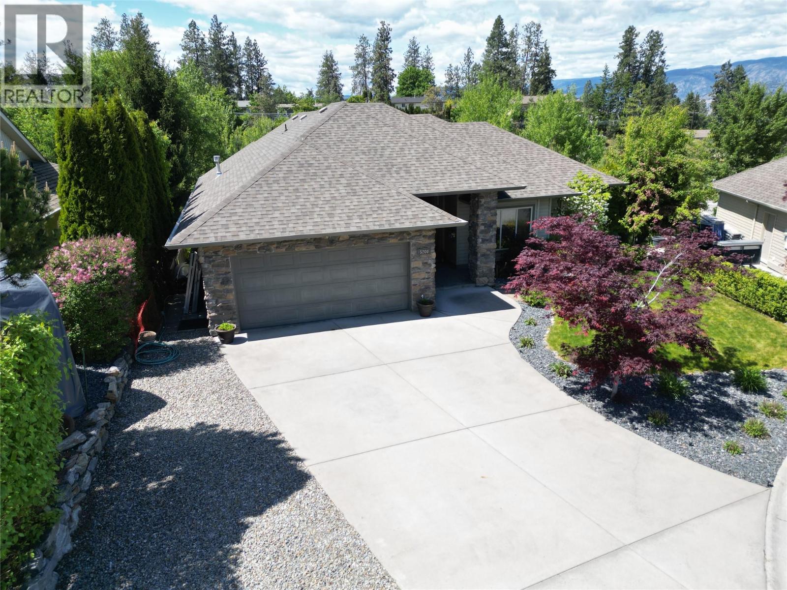  5200 Cobble Court, Kelowna