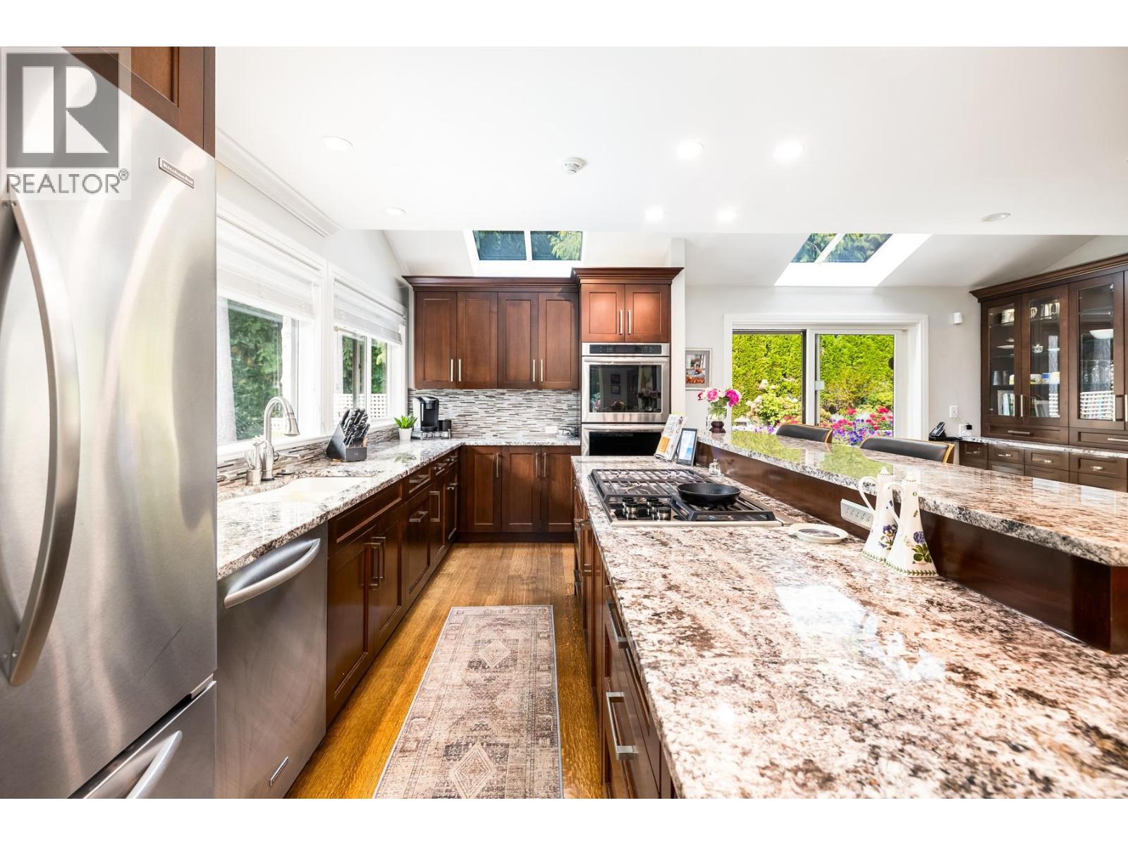 4423 PATTERDALE DRIVE, North Vancouver