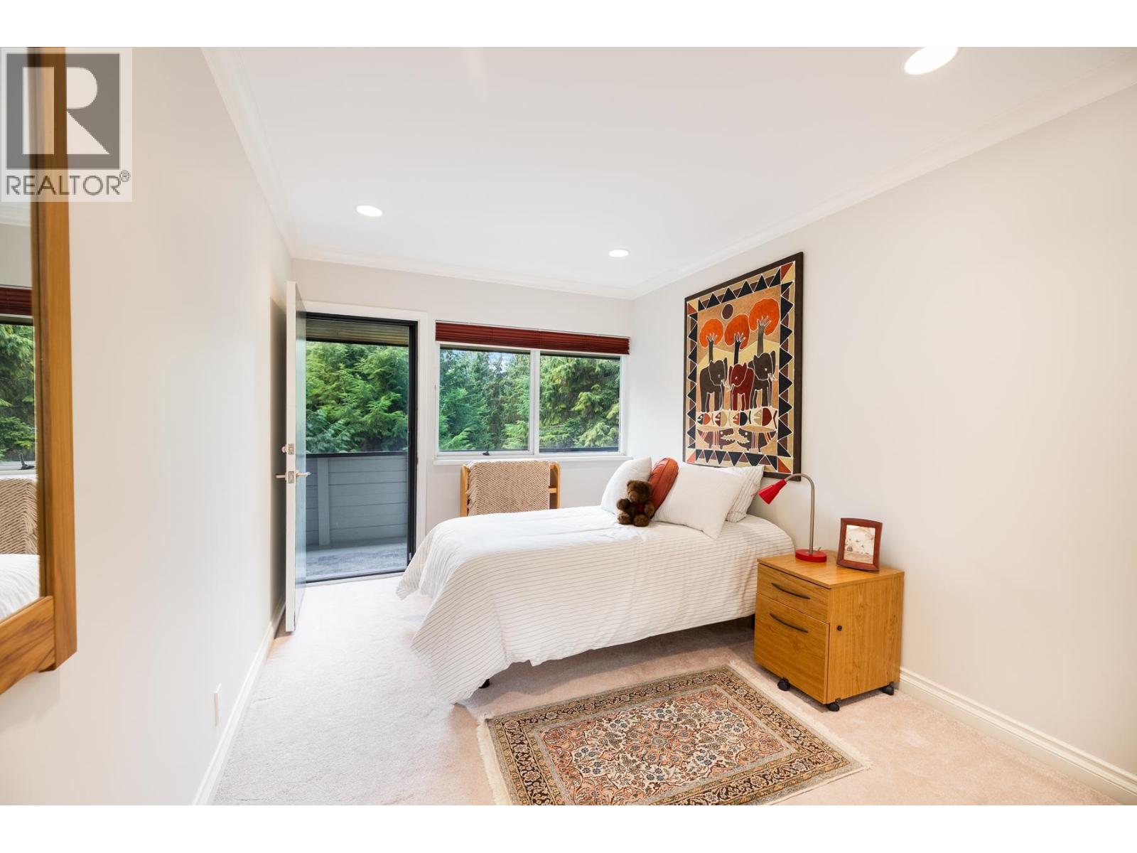 4423 PATTERDALE DRIVE, North Vancouver