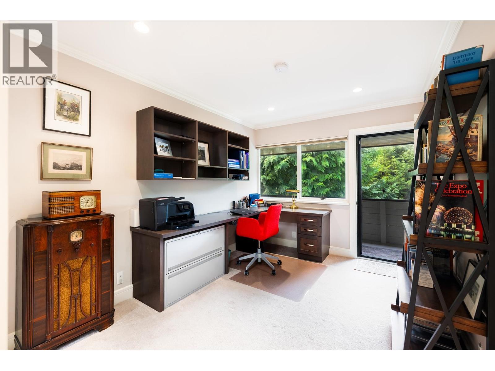 4423 PATTERDALE DRIVE, North Vancouver