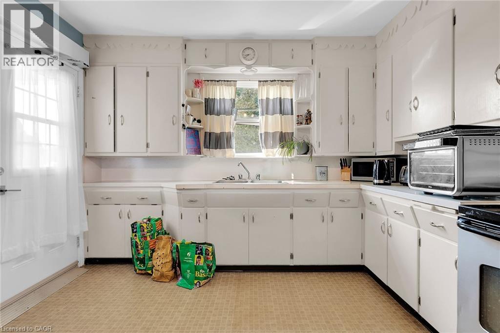 526 STEELE STREET - 16