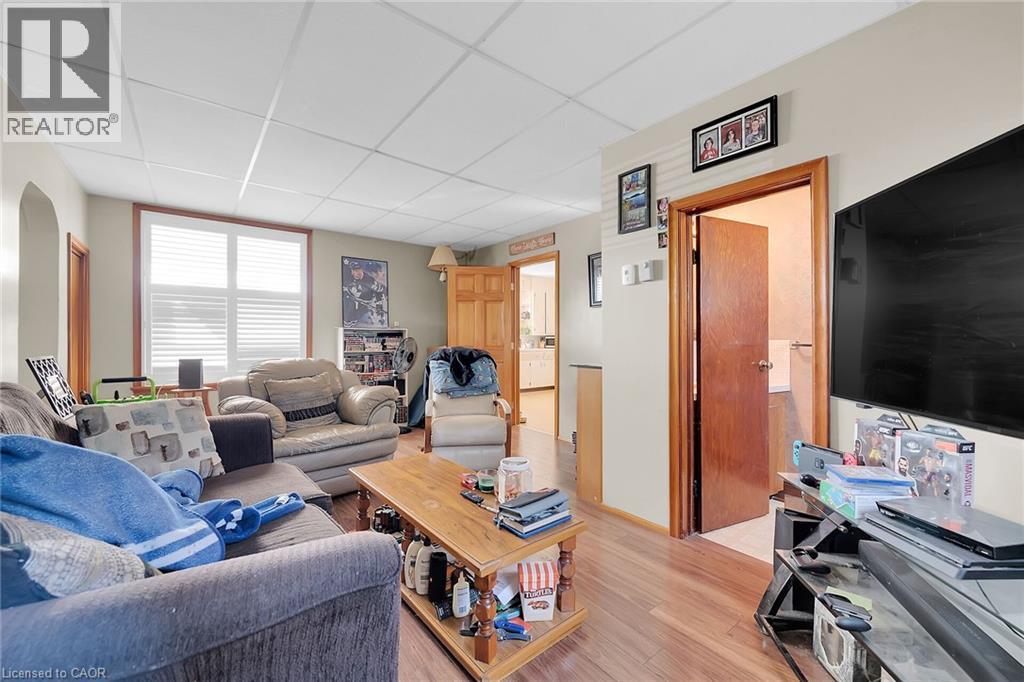 526 STEELE STREET - 20